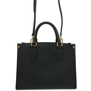 Louis Vuitton Monogram Giant On the Go Bag
